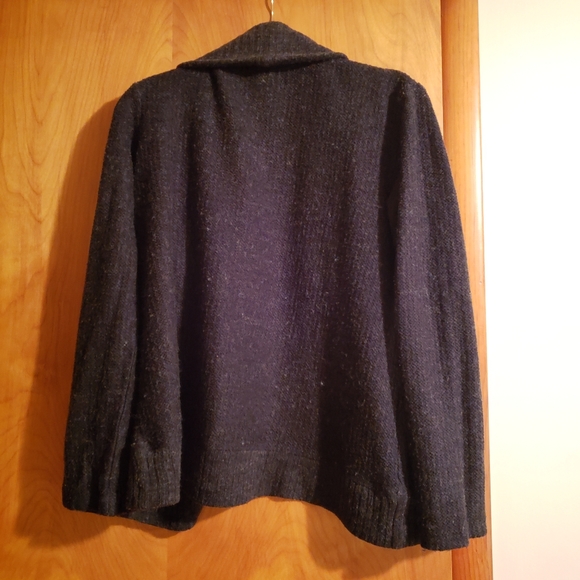 Sweater - Picture 2 of 3